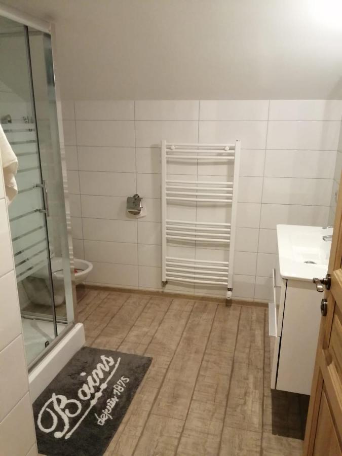 Cazare Regim Hotelier Zărneşti Exteriör bild
